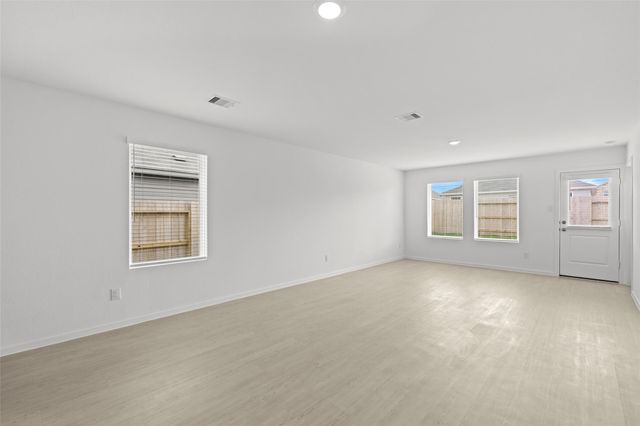 214 Farray Forest Lane, Magnolia, TX 77354