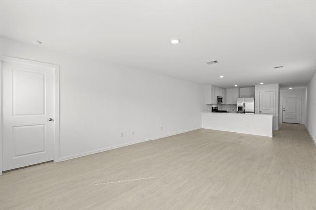 214 Farray Forest Lane, Magnolia, TX 77354