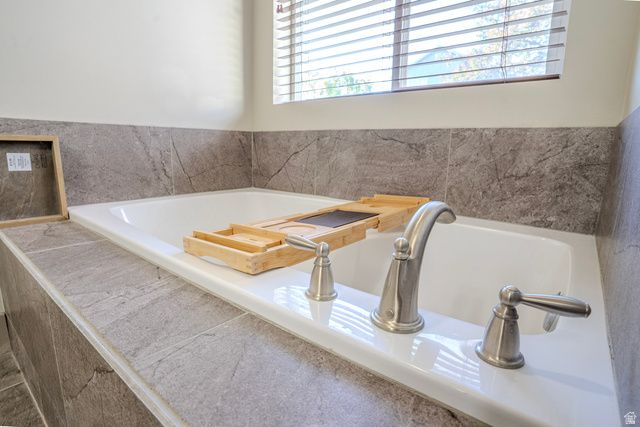 325 W 160 N, Clearfield, UT 84015