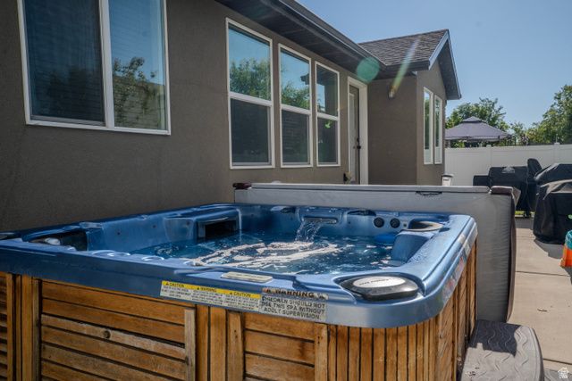 325 W 160 N, Clearfield, UT 84015