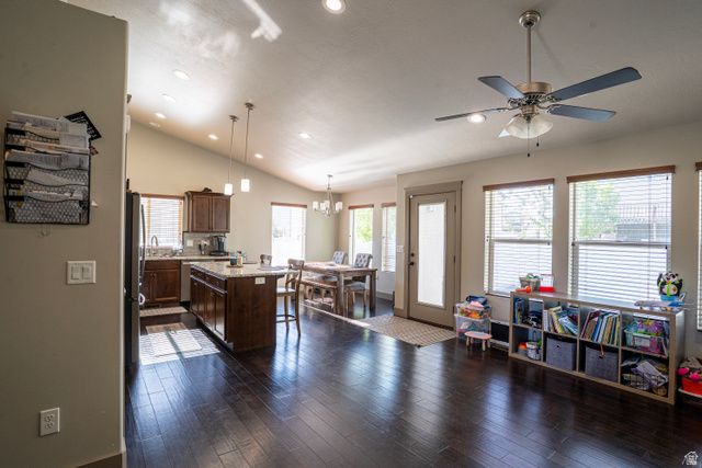 325 W 160 N, Clearfield, UT 84015