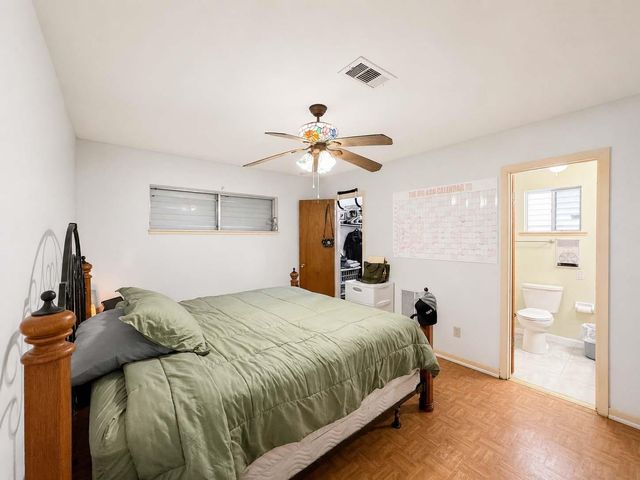 2514 16th Avenue N, Texas City, TX 77590