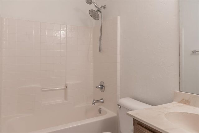 2608 Queenston Avenue, Norman, OK 73071