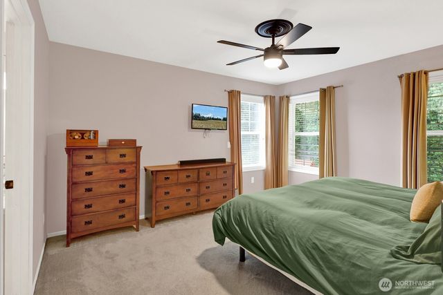 1715 Village Drive, Lynden, WA 98264