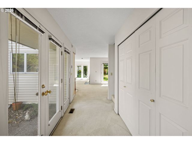 1281 Nw WEYBRIDGE Way, Beaverton, OR 97006