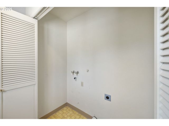 1281 Nw WEYBRIDGE Way, Beaverton, OR 97006