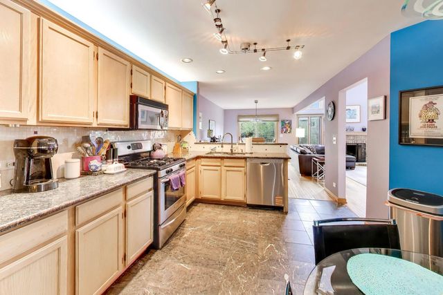 723 N Walden Drive, Palatine, IL 60067