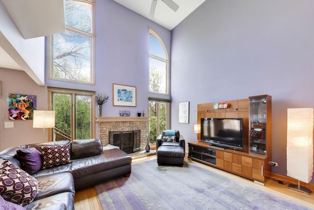 723 N Walden Drive, Palatine, IL 60067