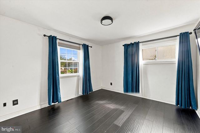 509 OAK DR, Somerdale, NJ 08083