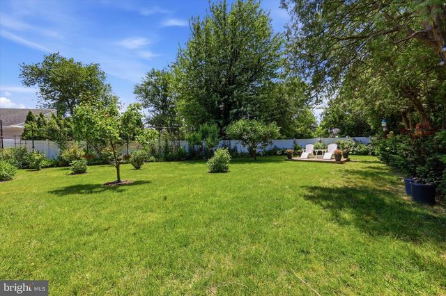 509 OAK DR, Somerdale, NJ 08083