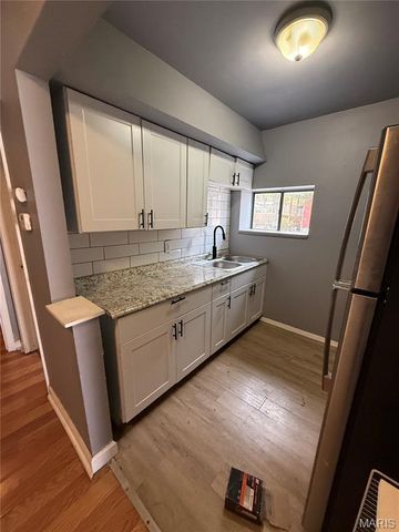 3152 Winnebago Street, St Louis, MO 63118
