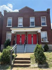 3152 Winnebago Street, St Louis, MO 63118