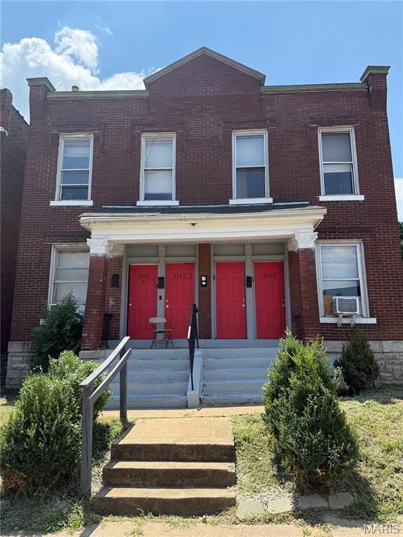 3152 Winnebago Street, St Louis, MO 63118