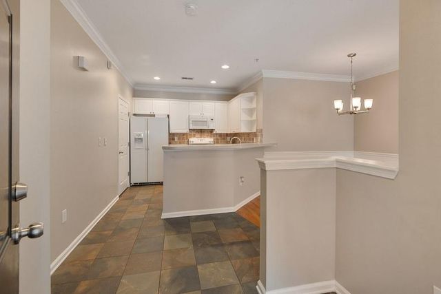 2400 Cumberland Parkway SE 611, Atlanta, GA 30339