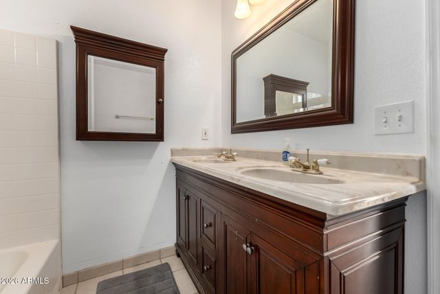 50150 W JULIE Lane W, Maricopa, AZ 85139