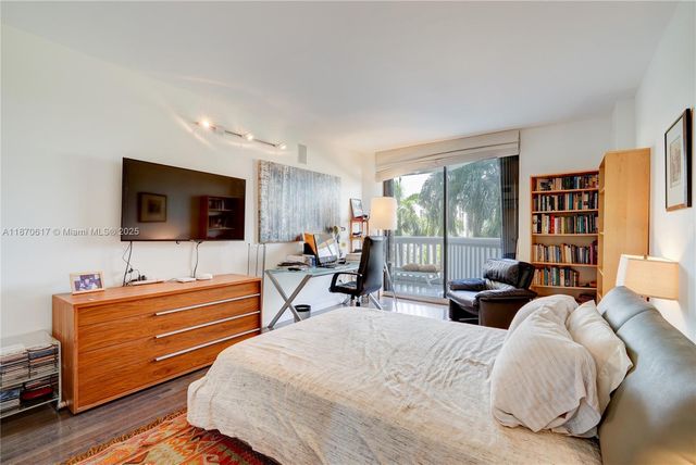 2000 Island Blvd 710, Aventura, FL 33160