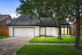 12334 Braesridge Drive, Houston, TX 77071