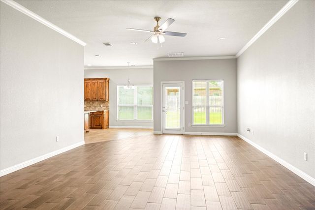 107 Donna Circle, Granbury, TX 76049