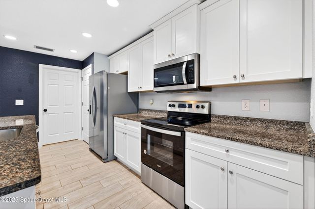 1146 Siboney Street NW, Palm Bay, FL 32907