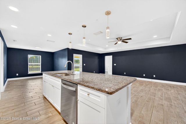 1146 Siboney Street NW, Palm Bay, FL 32907