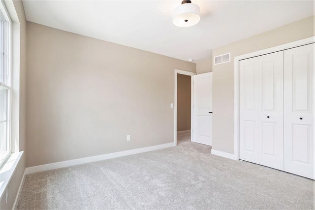 8093 Limestone Ridge, Kalamazoo, MI 49009