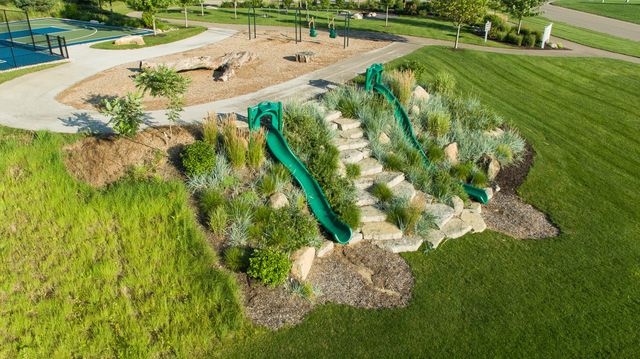 8093 Limestone Ridge, Kalamazoo, MI 49009