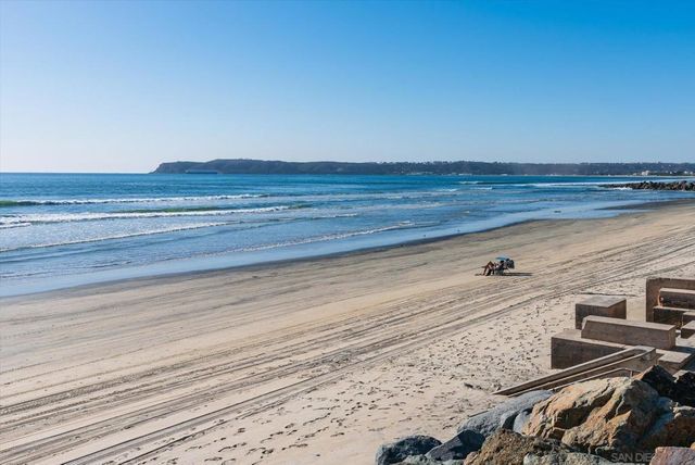 1830 Avenida del Mundo 1101, Coronado, CA 92118