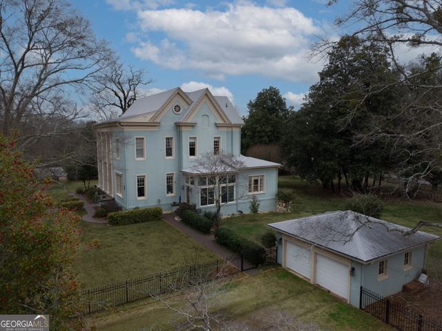 26 Magnolia Street, Grantville, GA 30220