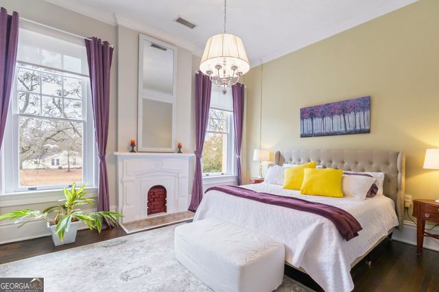 26 Magnolia Street, Grantville, GA 30220