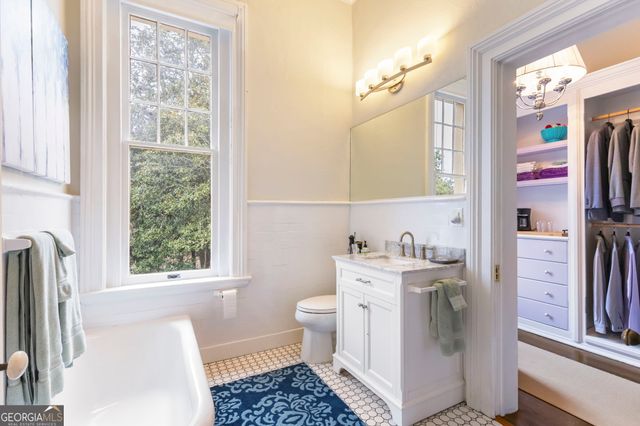 26 Magnolia Street, Grantville, GA 30220