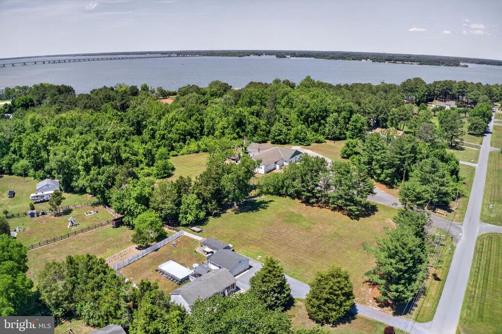 Image 2 of property listing at 5440 MOOSE LODGE RD, Cambridge, MD 21613