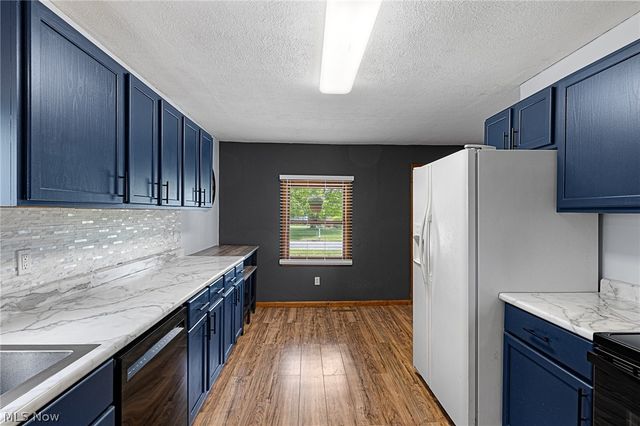 6100 Carsten Road, Medina, OH 44256