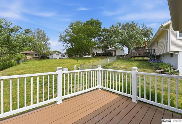 2162 N 124Th Avenue Circle, Omaha, NE 68164