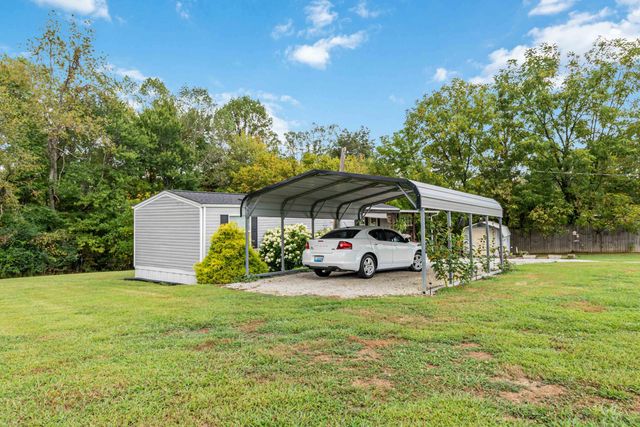 240 Echo Valley Road, Lily, KY 40740