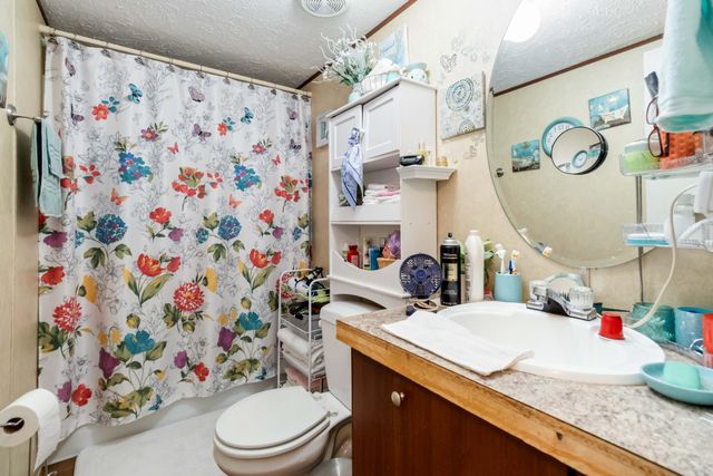 240 Echo Valley Road, Lily, KY 40740