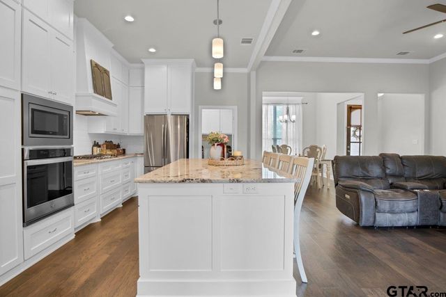 11771 Jayden Ln, Tyler, TX 75703