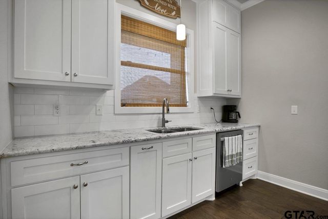 11771 Jayden Ln, Tyler, TX 75703