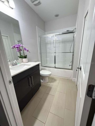 320 VILLA DOMANI COURT, Davenport, FL 33896