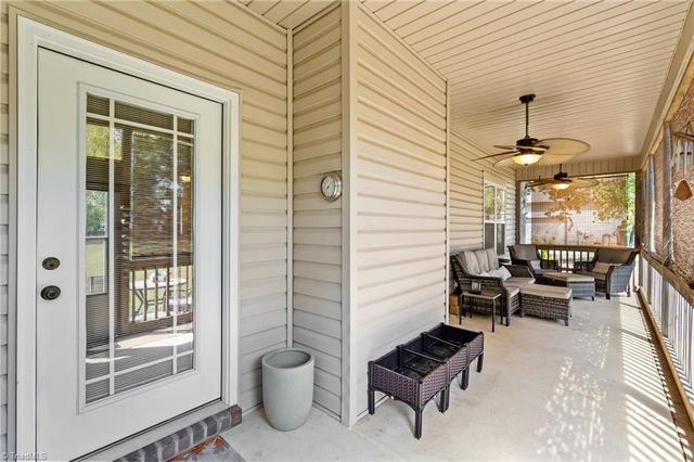 134 Ravensbourne Trace, Stokesdale, NC 27357
