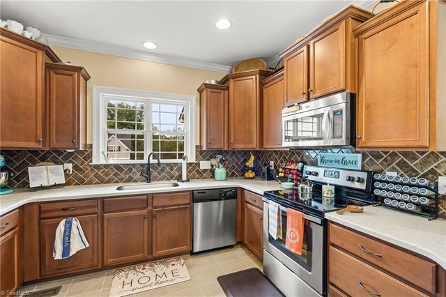 134 Ravensbourne Trace, Stokesdale, NC 27357