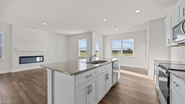 123 Strawberry Court, Lexington, NC 27295