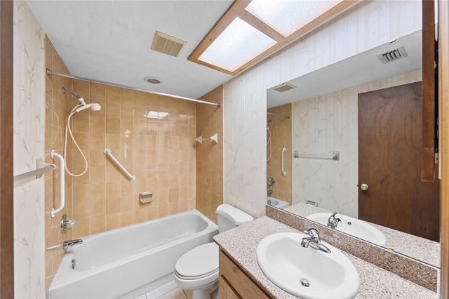 10500 SW 65TH TERRACE, Ocala, FL 34476