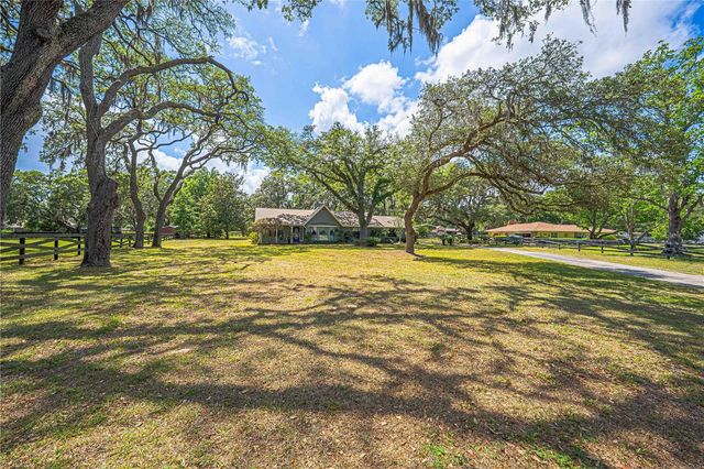 10500 SW 65TH TERRACE, Ocala, FL 34476