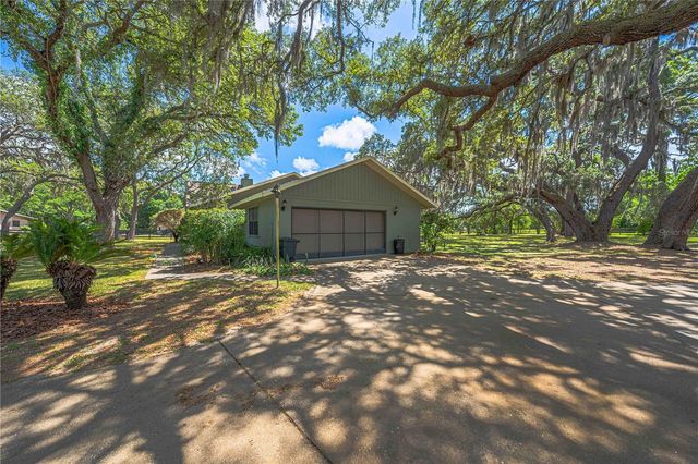 10500 SW 65TH TERRACE, Ocala, FL 34476