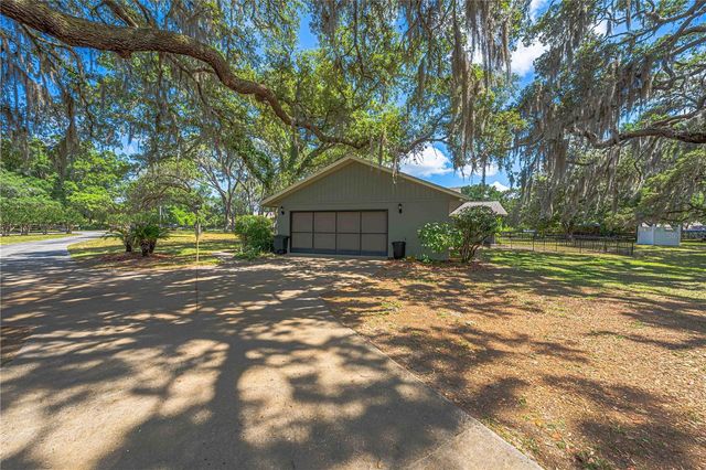 10500 SW 65TH TERRACE, Ocala, FL 34476