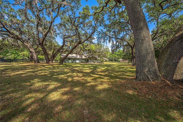 10500 SW 65TH TERRACE, Ocala, FL 34476