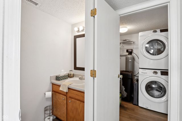 2774 Woodfield Boulevard, Franklin, IN 46131