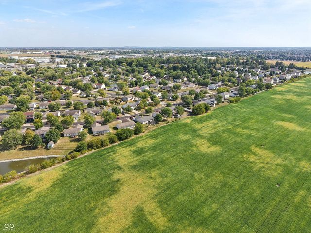 2774 Woodfield Boulevard, Franklin, IN 46131