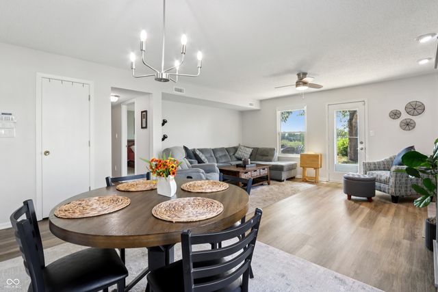 2774 Woodfield Boulevard, Franklin, IN 46131