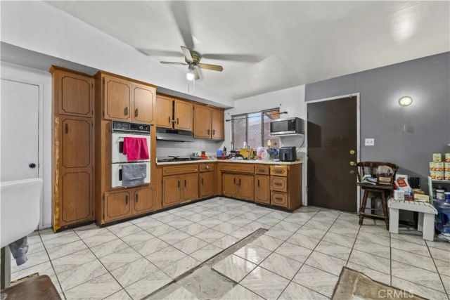 1947 Arthur, Pomona, CA 91768